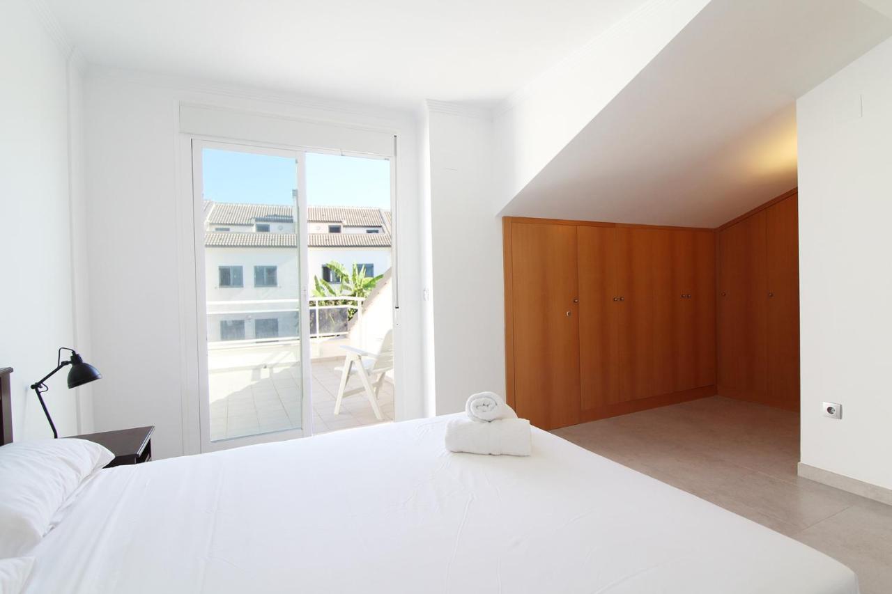 Vila Global Properties, Bonito Adosado Con Jardin En La Playa De Almarda Sagunto Exteriér fotografie